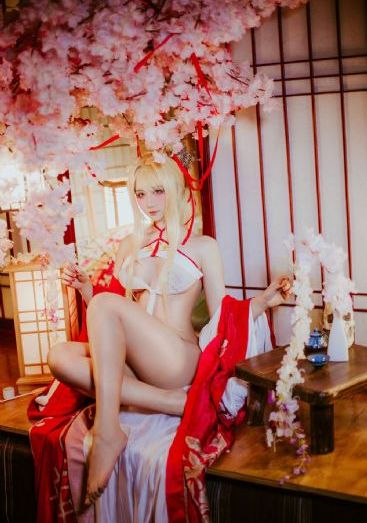异国女郎巴黎在线观看电影_BD韩语免费观看韩国