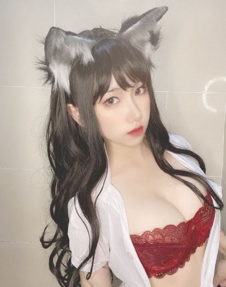 大胸女友3_高清国产国语三级