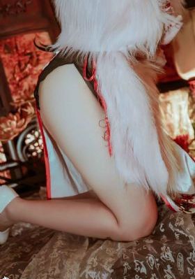 鲁丝一二三区踪林_高清无删减在线观看