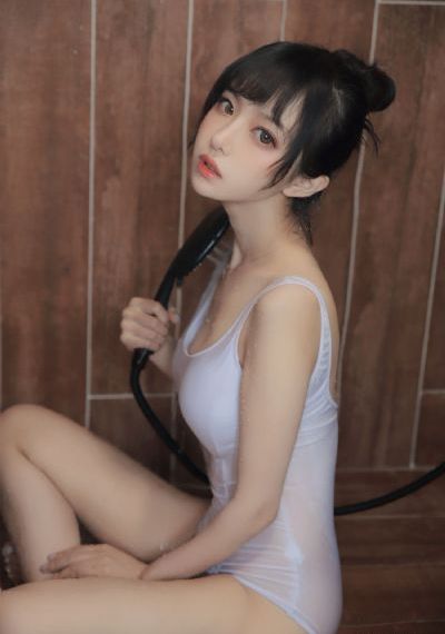 办公室撕开奶罩吮奶在线观看_在线观看视频