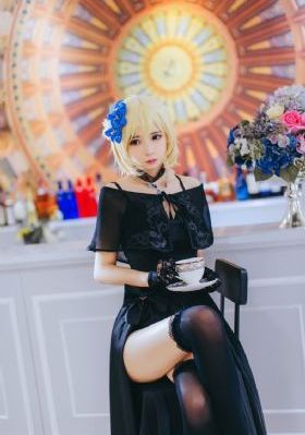 老师把筷子放在我的p眼里_HD在线播放观看